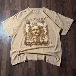 Deadwood Wild Bill Hickok 1876 Graphic T-Shirt Ultra Cotton Heavyweight‎ Tan L
